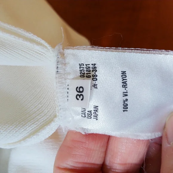 π«SOLDπ« ESCADA Italy Sleeveless Top Blouse White Italian size 36 - US: Small, 4 - Picture 9 of 10